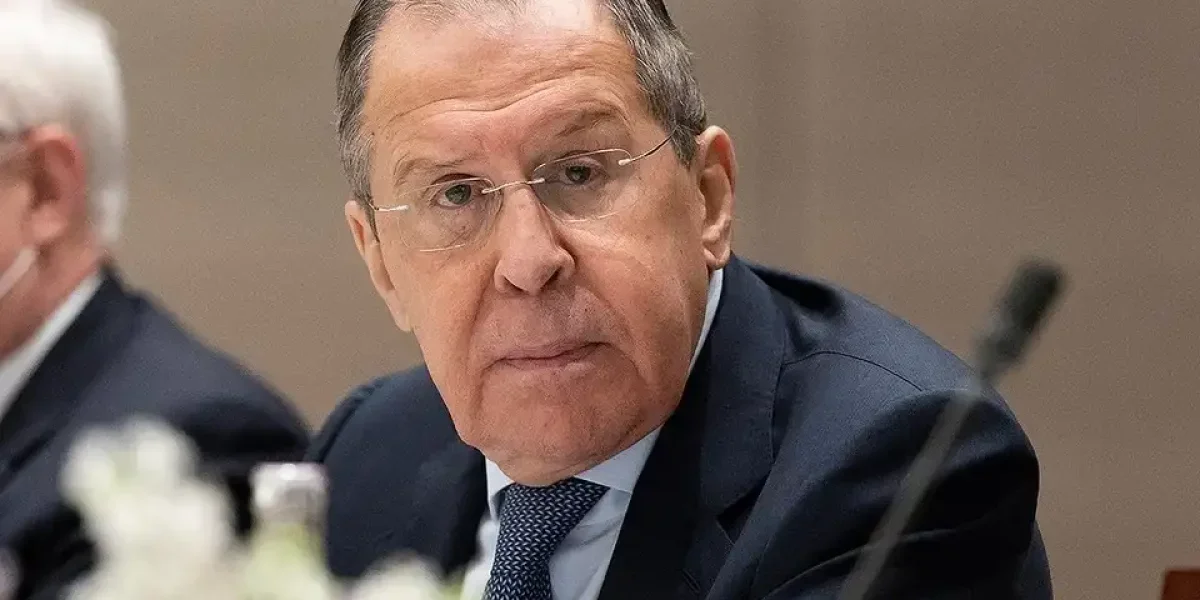 Лавров процитировал третий закон Ньютона, говоря о санкциях против России Лавров процитировал третий закон Ньютона, говоря о санкциях против России