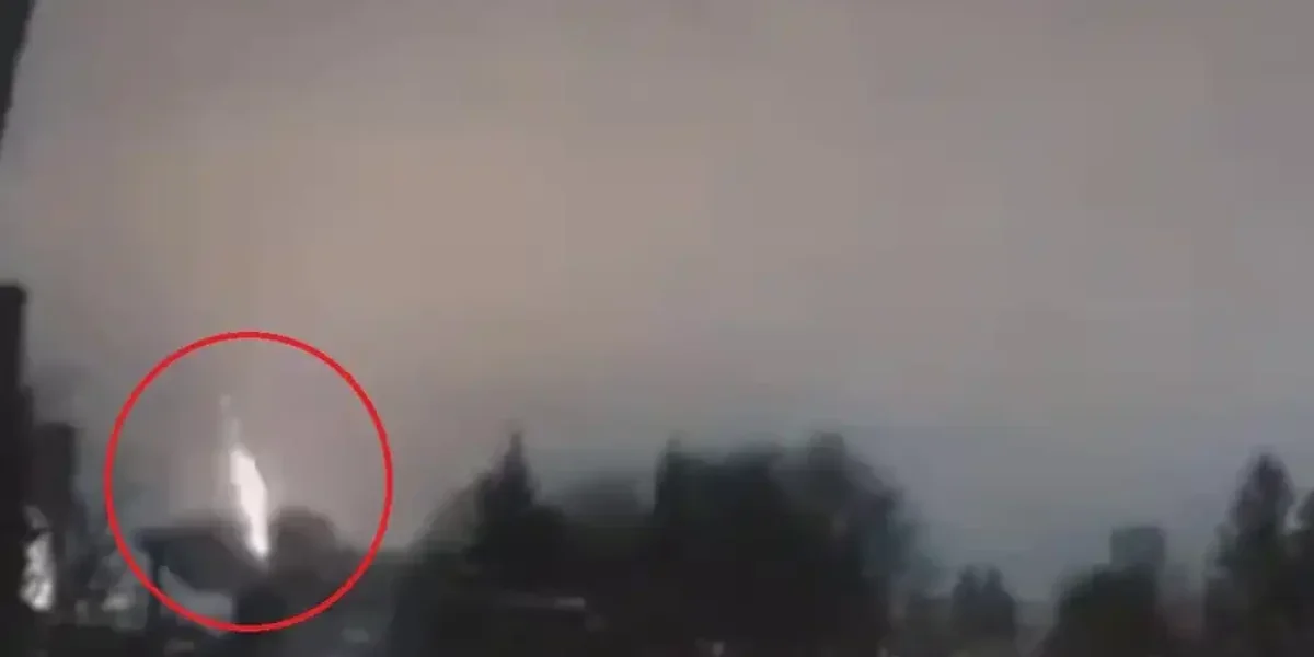 Плазменное копье во Львове: «Орешник» поджег 50% украинского газа, пробив десятки метров породы Плазменное копье во Львове: «Орешник» поджег 50% украинского газа, пробив десятки метров породы