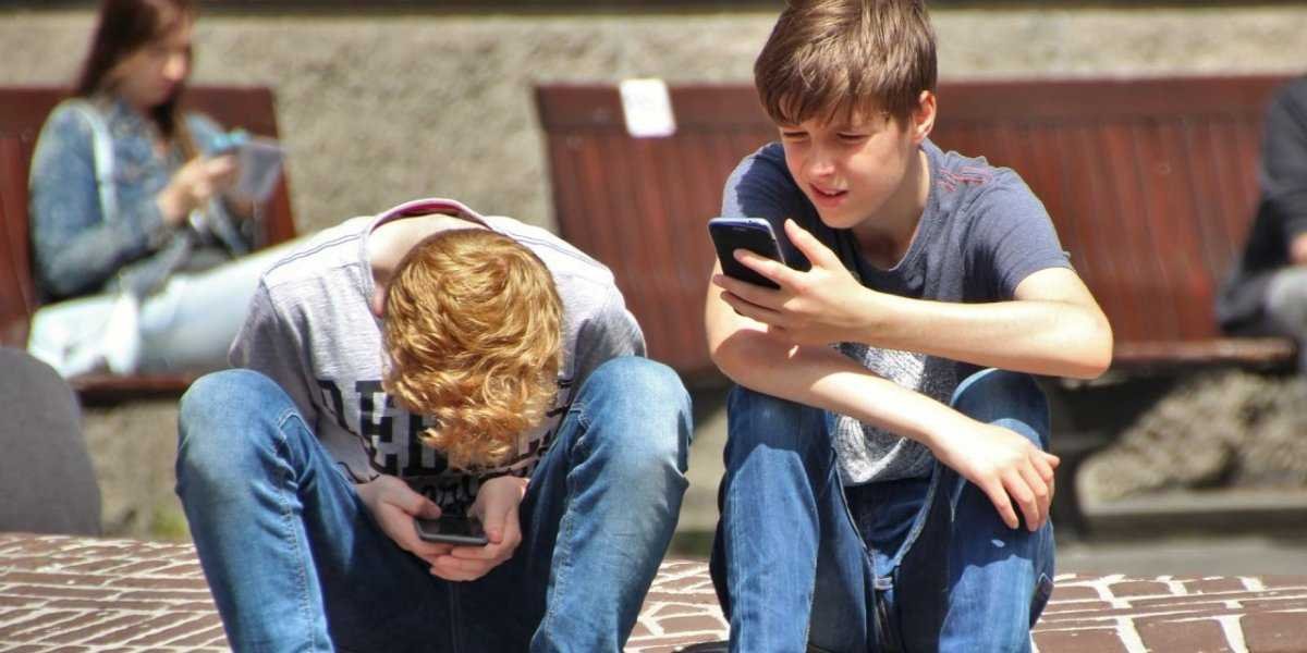 Повышение пенсий и ужесточение наказания за госизмену: что изменится в жизни россиян с 1 мая