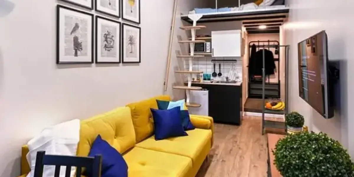 Как победить, когда все лучшее рушится, а возводят «человейники» в 8 квадратных метров Как победить, когда все лучшее рушится, а возводят «человейники» в 8 квадратных метров