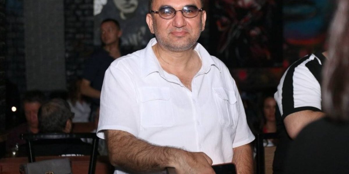 Ташкент наносит удар: в Узбекистане арестован блогер Азиз Хакимов по доносу бандеровского провокатора Ташкент наносит удар: в Узбекистане арестован блогер Азиз Хакимов по доносу бандеровского провокатора