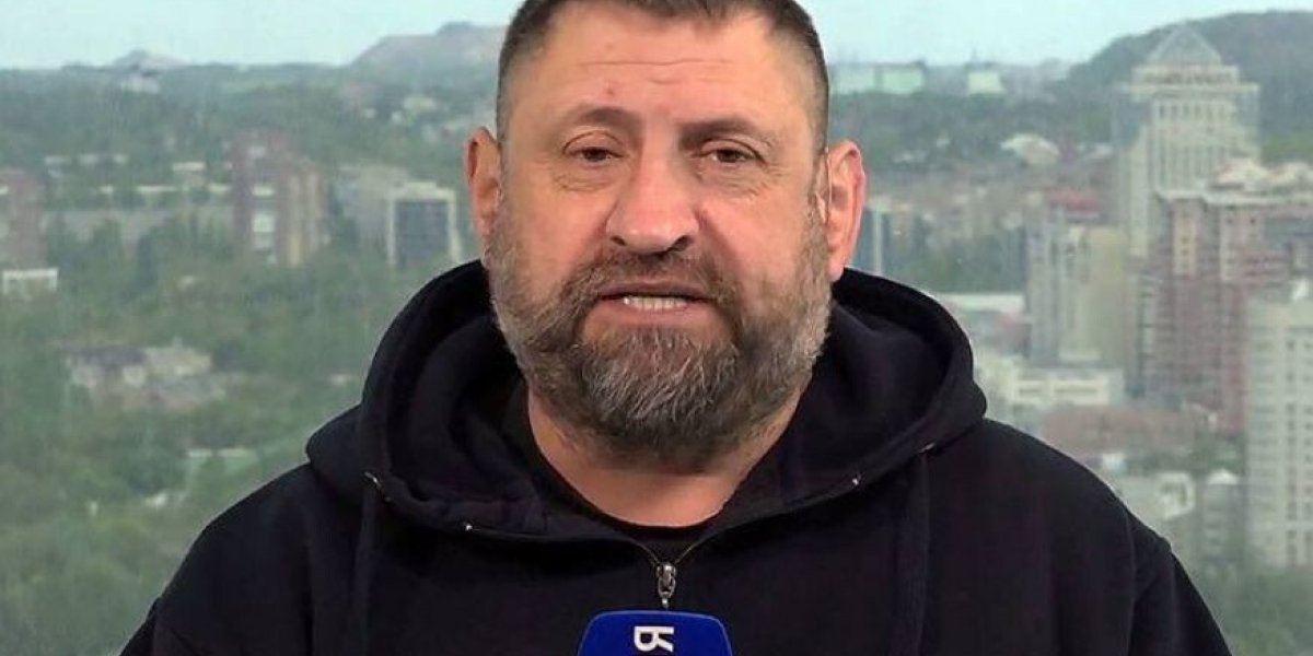 Сладков озвучил неприятные вопросы: Враг успешно атакует наши НПЗ, а мы снова «все сбиваем» Сладков озвучил неприятные вопросы: Враг успешно атакует наши НПЗ, а мы снова «все сбиваем»