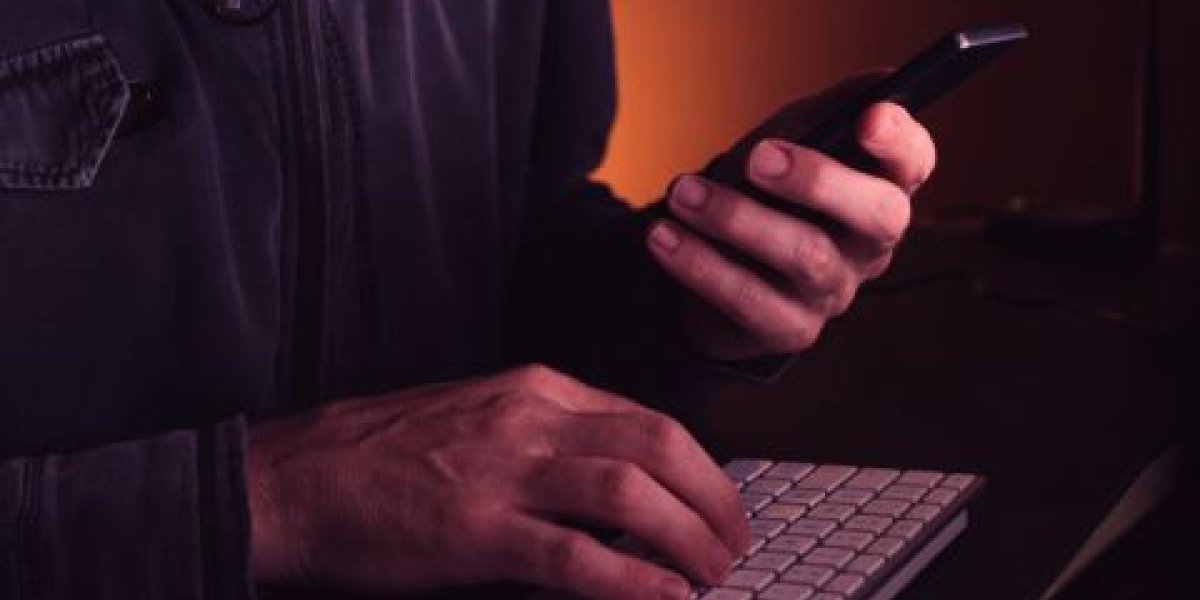 Фишинг атакует: как мошенники крадут данные через поддельные выплаты на Госуслугах