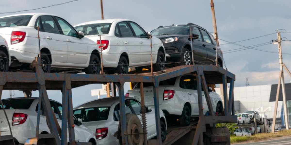 Российский авторынок на перепутье: рекордные цены и поиск новых ориентиров Российский авторынок на перепутье: рекордные цены и поиск новых ориентиров