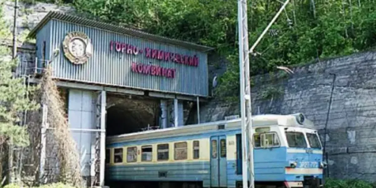 &laquo;Нашли и задержали&raquo;. Всех спасателей с места поисков семьи Усольцевых удалили, ФСБ все оцепило