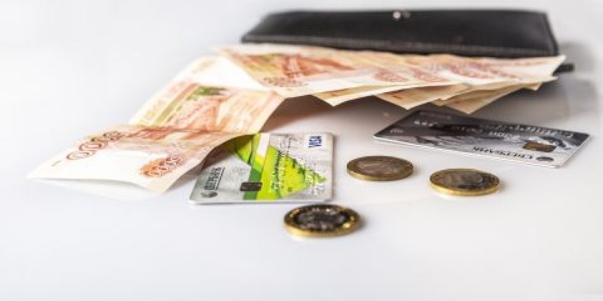 Ключевая ставка до конца года: между давлением рынка и осторожностью ЦБ Ключевая ставка до конца года: между давлением рынка и осторожностью ЦБ