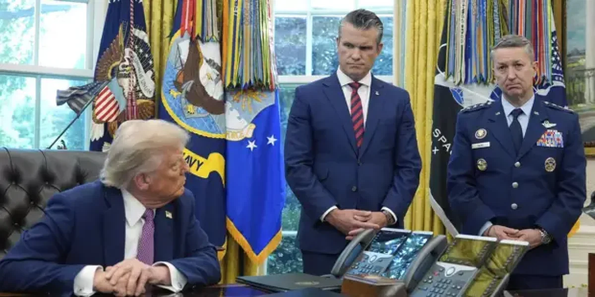 Трамп пугает Россию необнаруживаемой подлодкой, Хегсет — свирепостью. Так ли свирепа армия США? Трамп пугает Россию необнаруживаемой подлодкой, Хегсет — свирепостью. Так ли свирепа армия США?