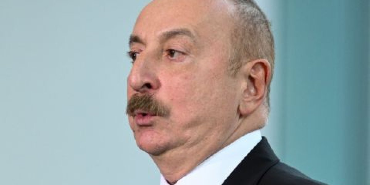 Разрушенный полет: как гражданский лайнер AZAL стал жертвой воздушной войны