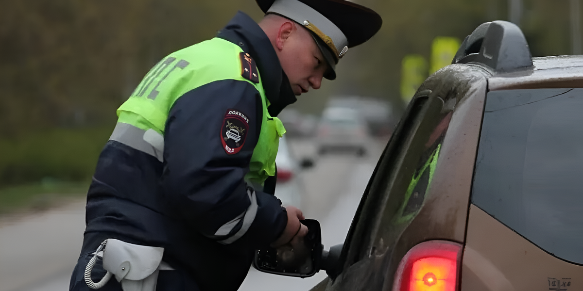 Неприкосновенные на дороге: каких водителей инспекторы ДПС предпочитают не трогать Неприкосновенные на дороге: каких водителей инспекторы ДПС предпочитают не трогать