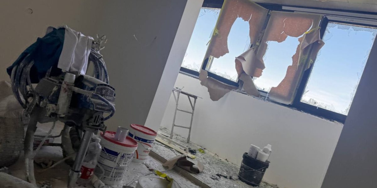 Обломки дронов повредили дома в Воронежской области: объявлена воздушная тревога Обломки дронов повредили дома в Воронежской области: объявлена воздушная тревога