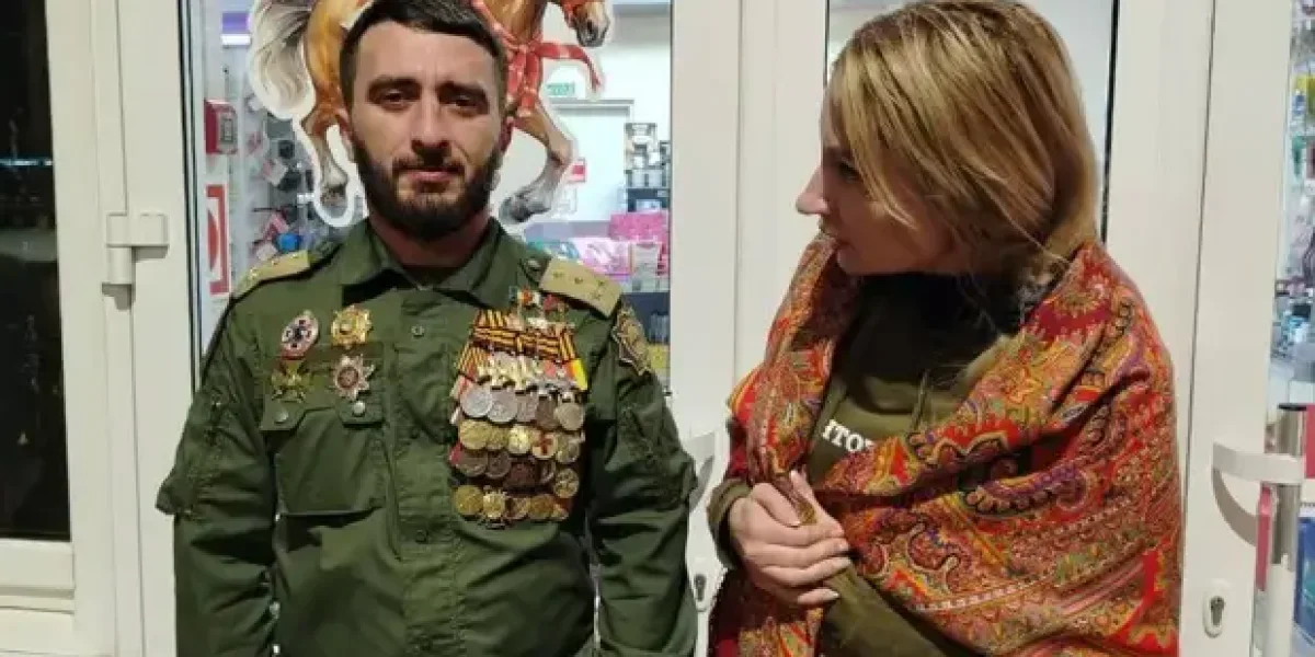 Алаудинов вступился за Колотовкину в истории с «ряжеными в орденах», и тут же травля прекратилась Алаудинов вступился за Колотовкину в истории с «ряжеными в орденах», и тут же травля прекратилась