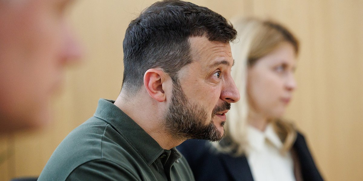 Европейцы призвали отказаться от помощи Киеву после истерики Зеленского в Давосе Европейцы призвали отказаться от помощи Киеву после истерики Зеленского в Давосе