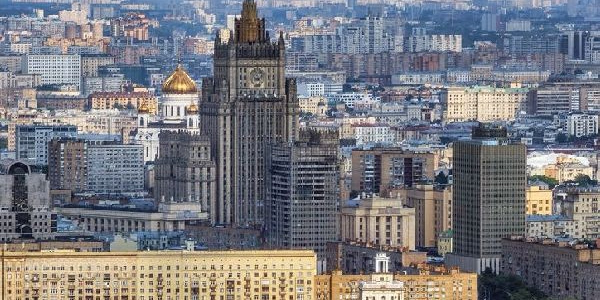 Польша требует выплаты репараций от Кремля — реакция России стала неожиданностью Польша требует выплаты репараций от Кремля — реакция России стала неожиданностью