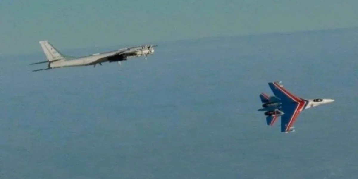 Альянс в шоке: «Русские витязи» на Су-35 с полным боевым комплектом показали НАТО, где их место, пока Пентагон застрял в Иране Альянс в шоке: «Русские витязи» на Су-35 с полным боевым комплектом показали НАТО, где их место, пока Пентагон застрял в Иране