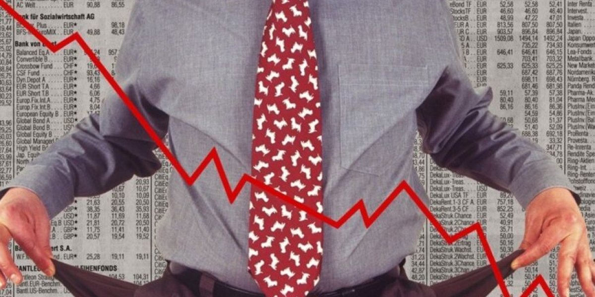 Экономика России на грани катастрофы: в Госдуме требуют срочных реформ Экономика России на грани катастрофы: в Госдуме требуют срочных реформ